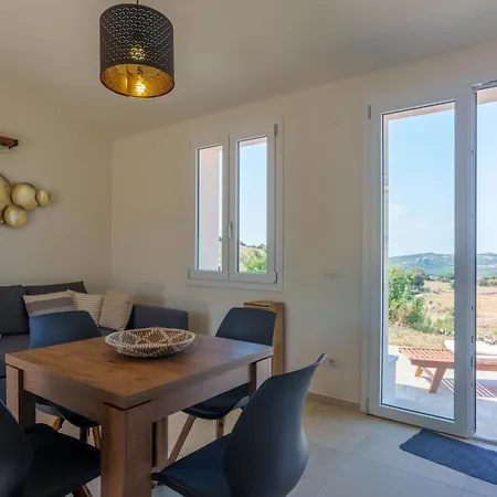 Il Sughereto In Vigna Hébergement de vacances Aglientu